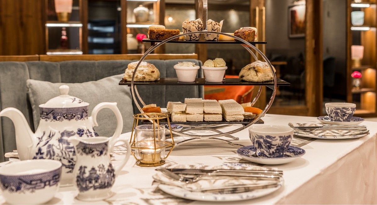 Afternoon Tea 5 (1200x655 px)