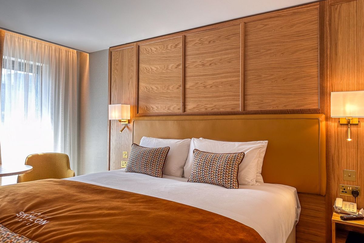 King zip room www.dublinskylonhotel.com_v2