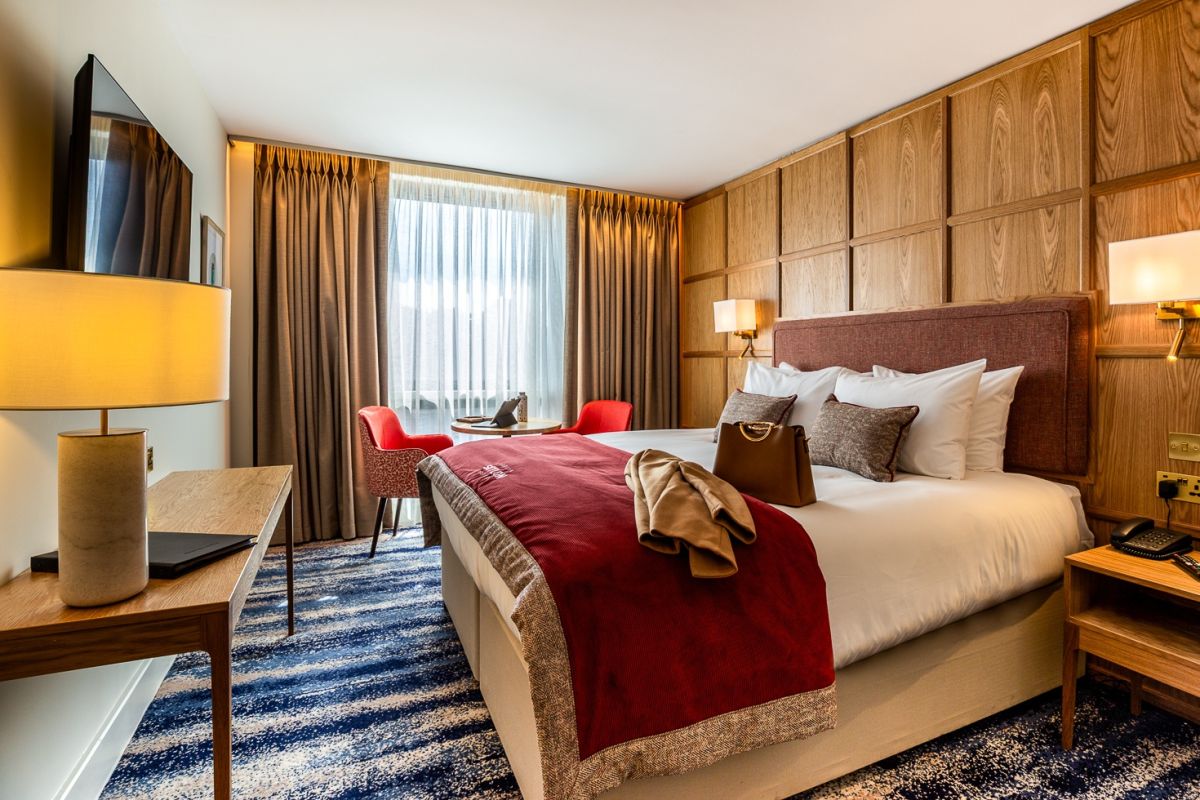 King room www.dublinskylonhotel.com_v2