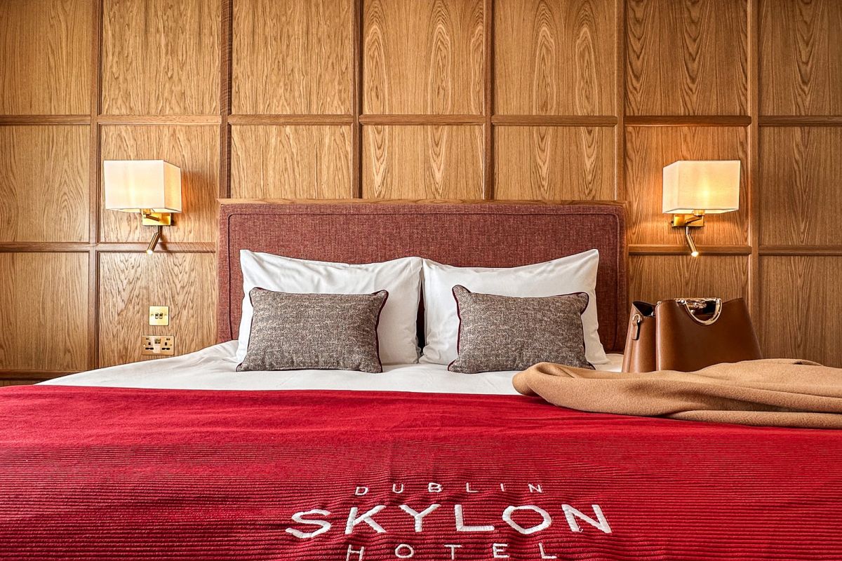 King room www.dublinskylonhotel.com_v2