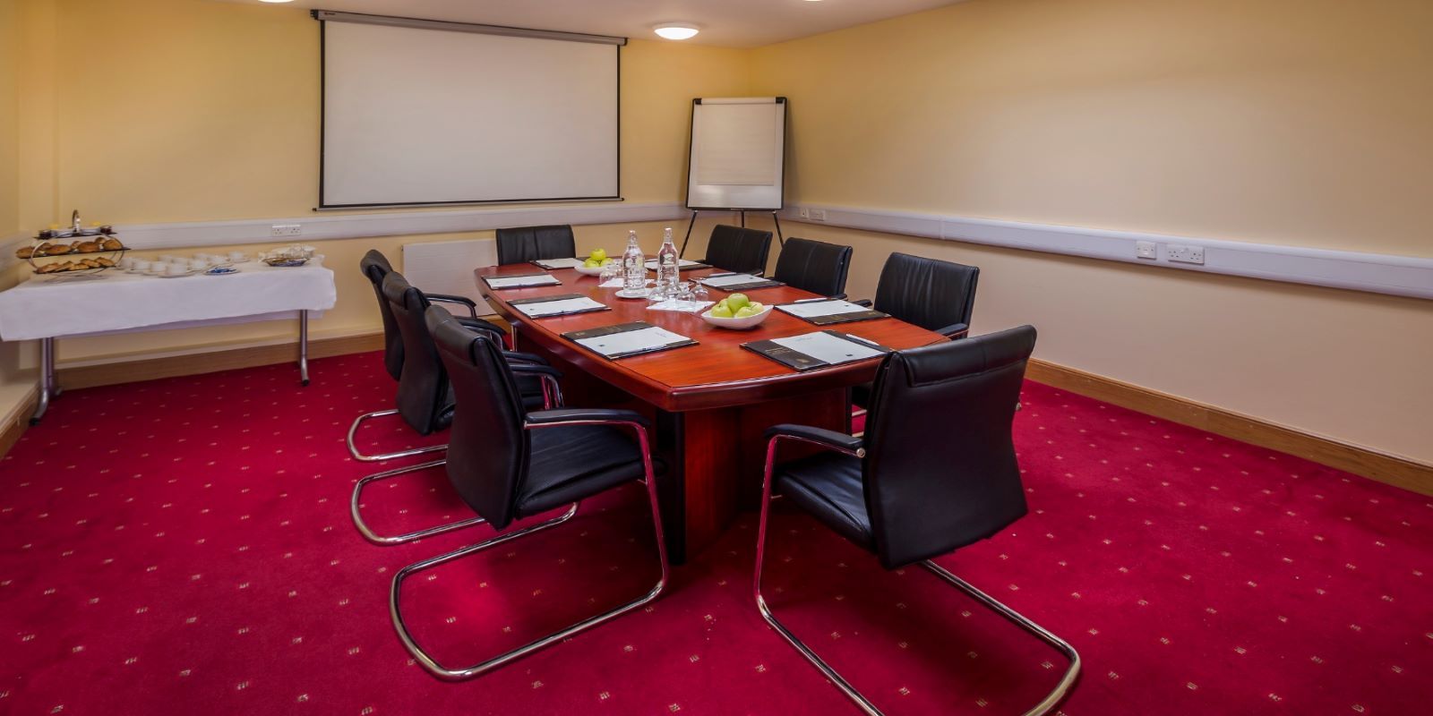 Birkett Suite Meeting Room (1600 × 800 px)